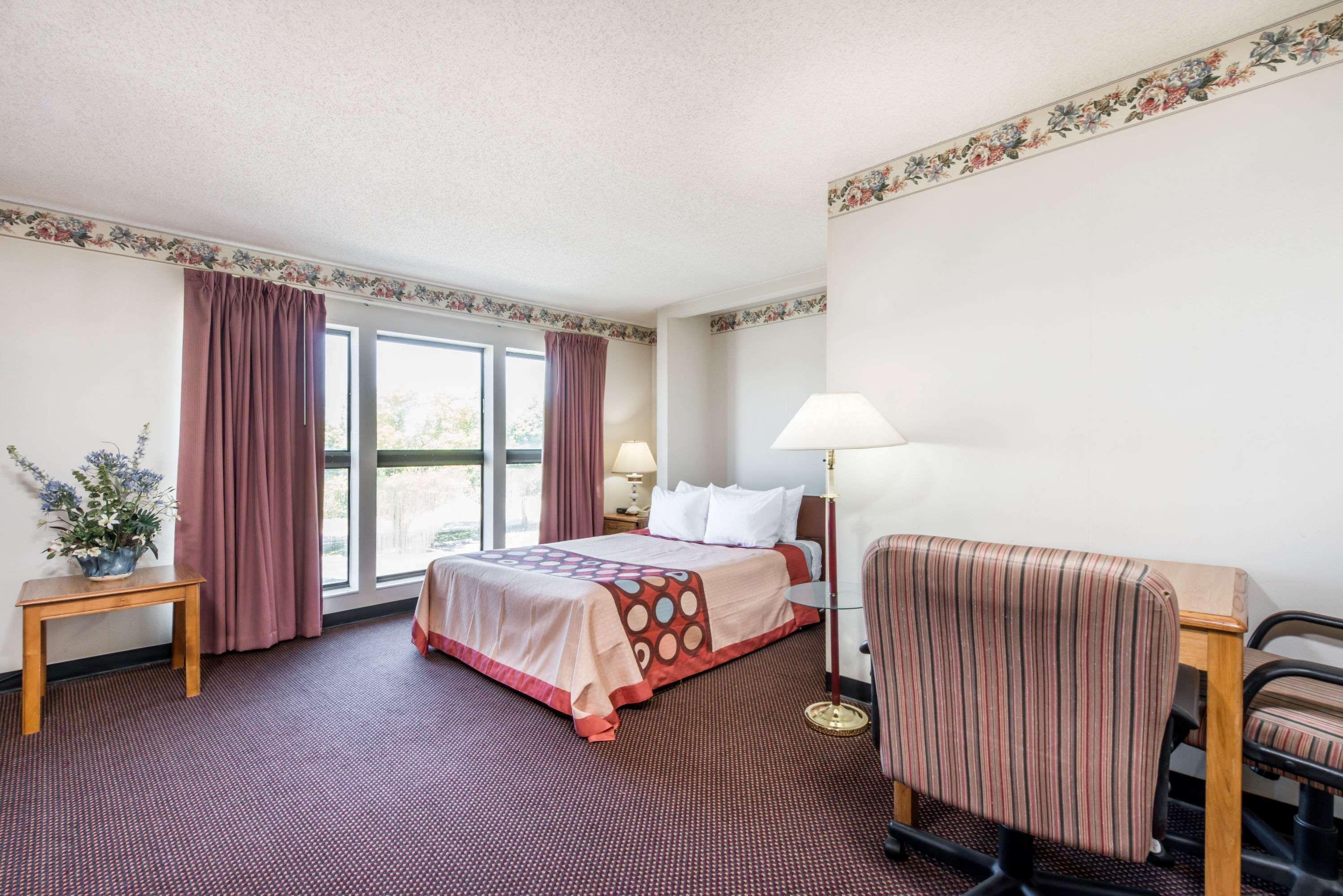 Super 8 By Wyndham Du Quoin Hotel Luaran gambar