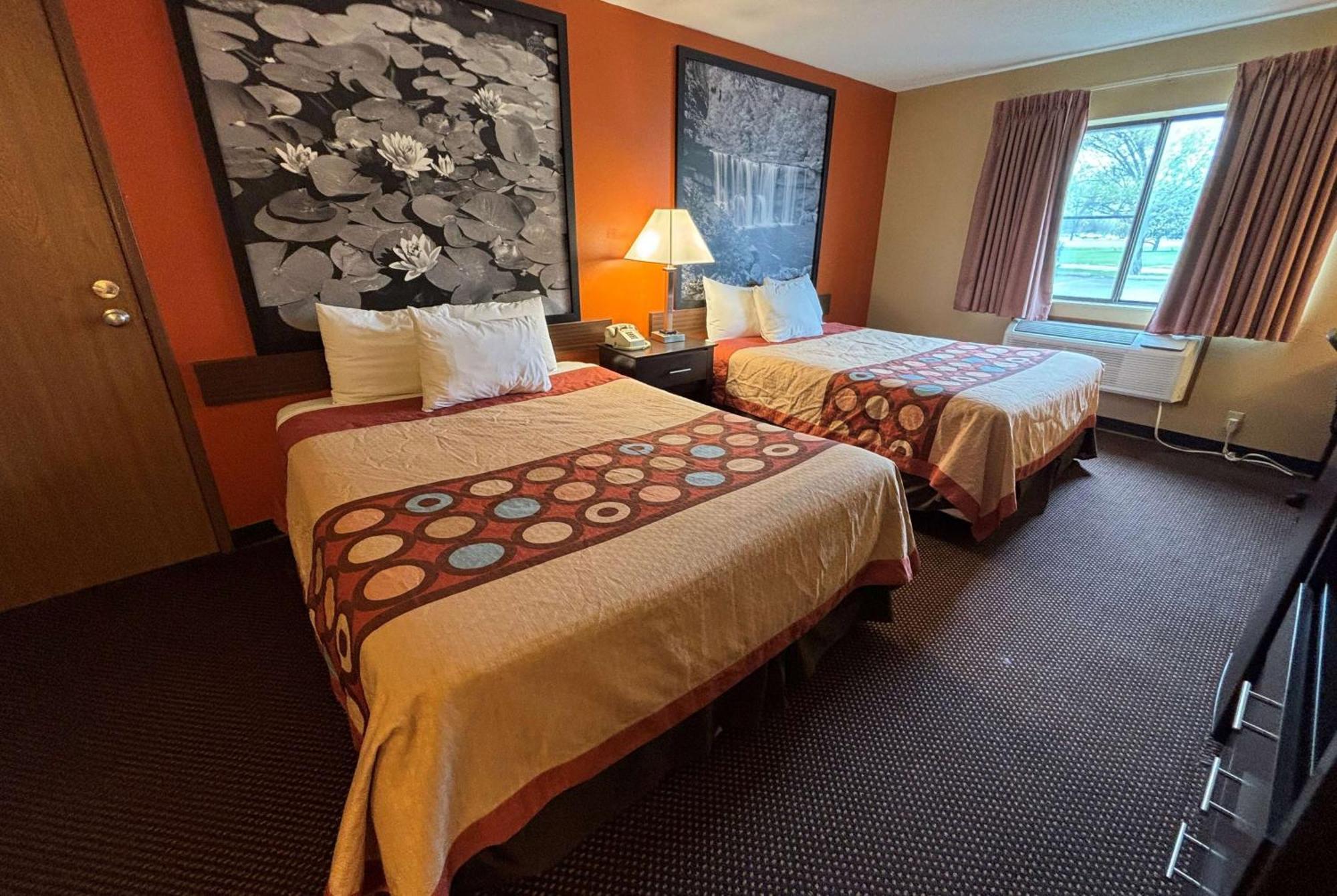 Super 8 By Wyndham Du Quoin Hotel Luaran gambar